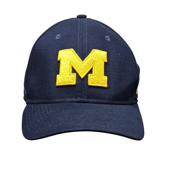 Michigan Wolverines x Jumpman Jordan Navy Blue Hat Cap NCAA Stretch Big Ten - Picture 1 of 8